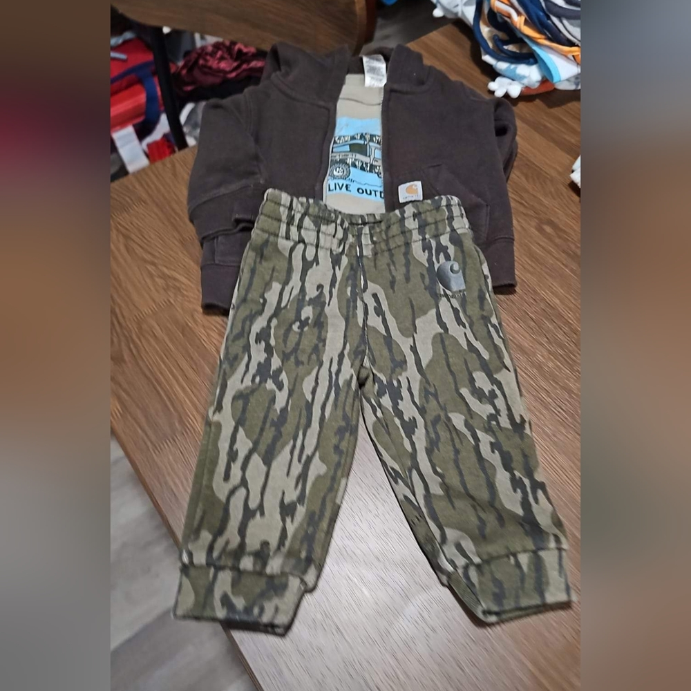Carhart set